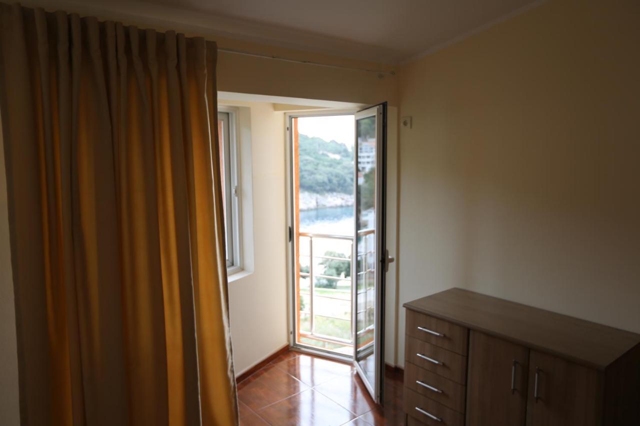 Kapriz Apartments Utjeha-Bušat Extérieur photo