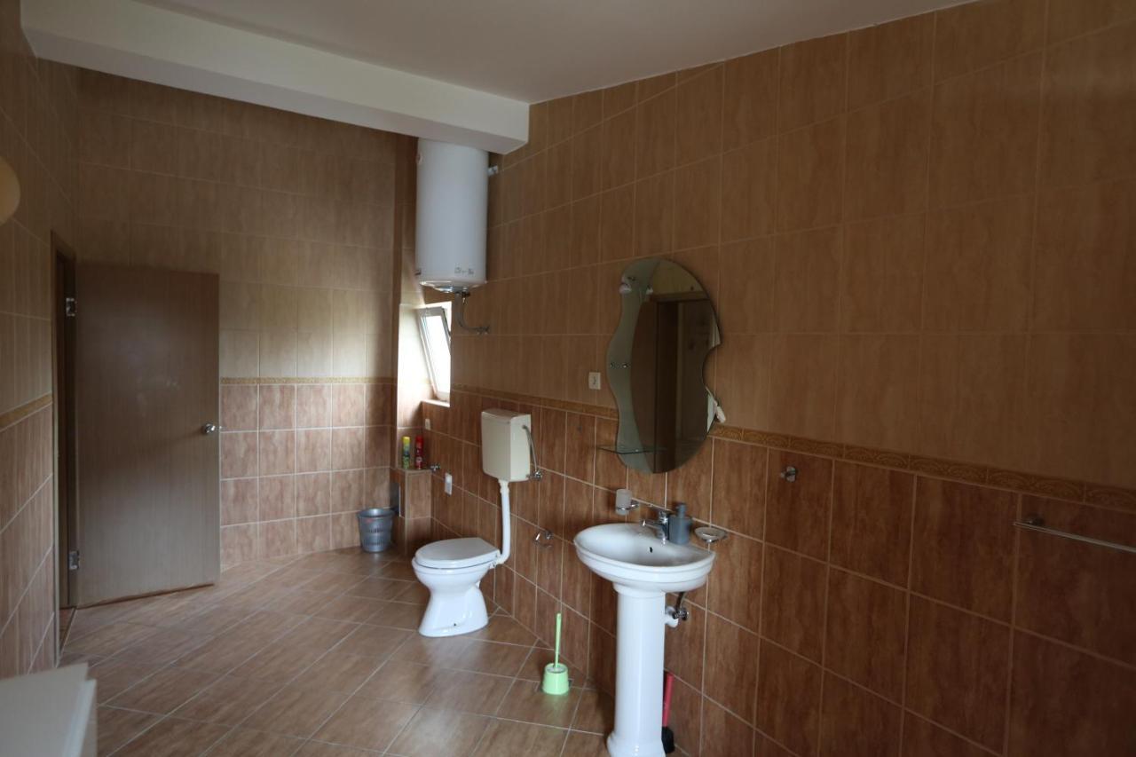 Kapriz Apartments Utjeha-Bušat Extérieur photo