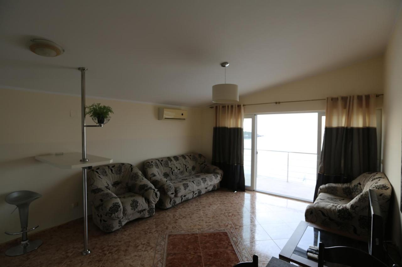 Kapriz Apartments Utjeha-Bušat Extérieur photo