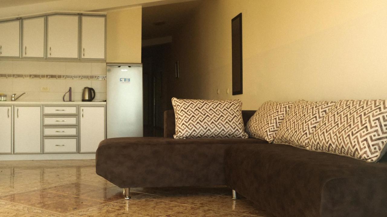 Kapriz Apartments Utjeha-Bušat Extérieur photo