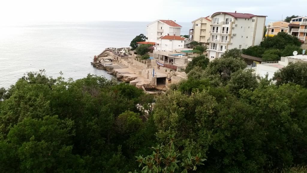 Kapriz Apartments Utjeha-Bušat Extérieur photo